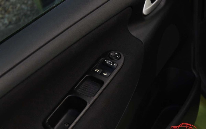 Peugeot 207 cena 10900 przebieg: 162794, rok produkcji 2007 z Pułtusk małe 137